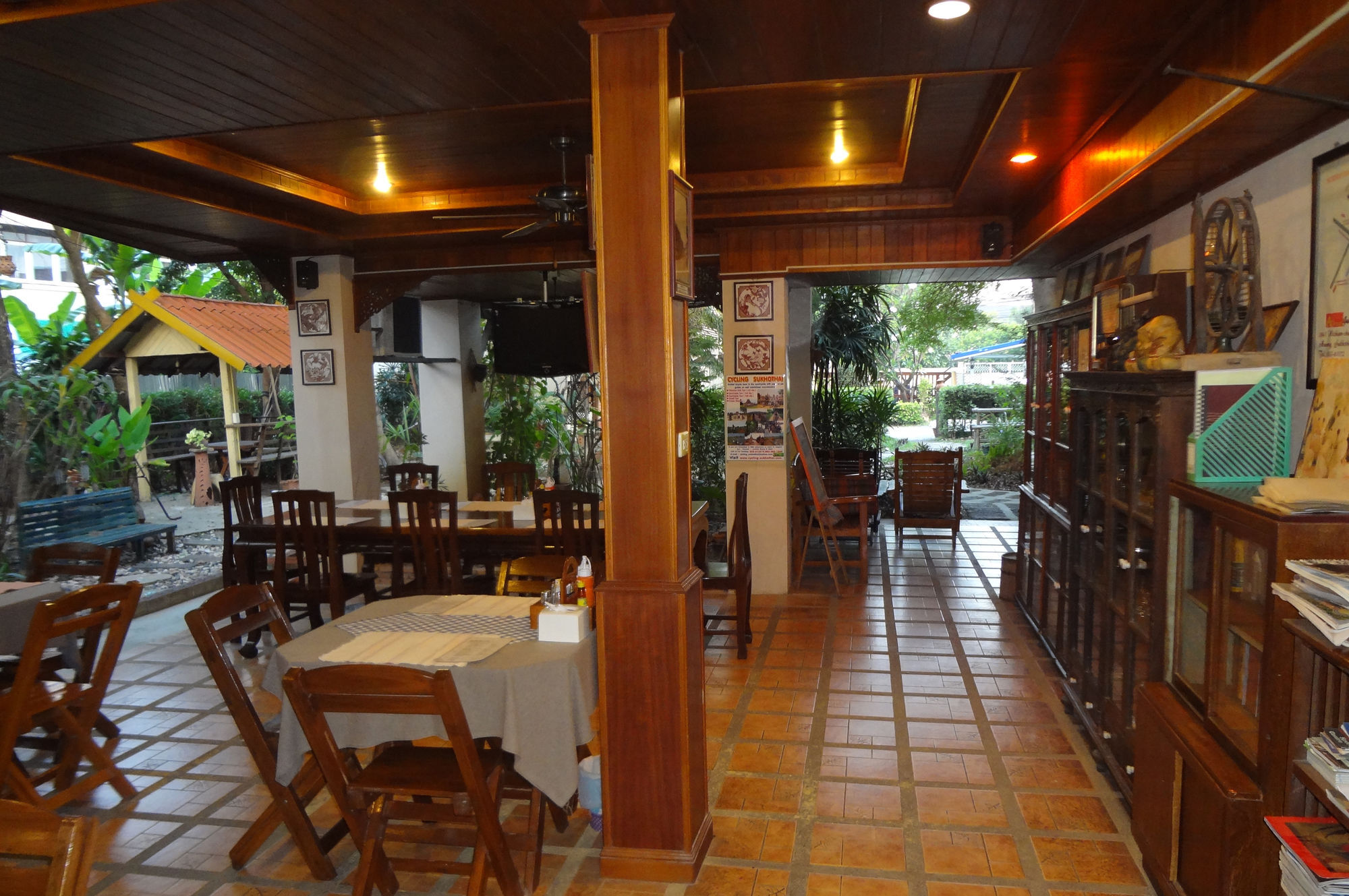 At Home Sukhothai Exterior foto